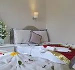 Yunus Hotel 3*