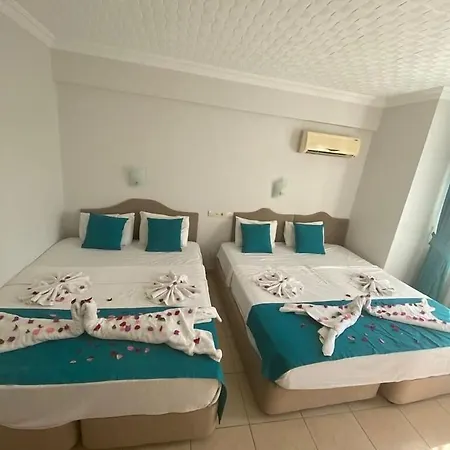 Yunus Hotel 3*