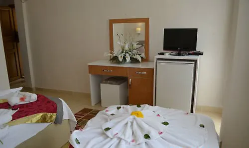 Ξενοδοχείο Yunus 3*