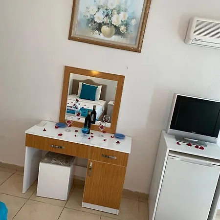 Yunus Fethiye Олудениз